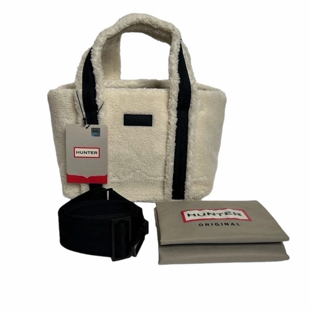 Hunter Wanderer Sherpa Mini Tote Bag White Faux Fur